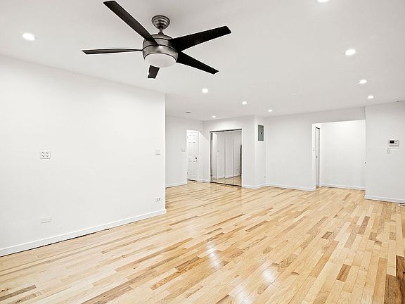 3rd image of 651 Vanderbilt St APT 2P