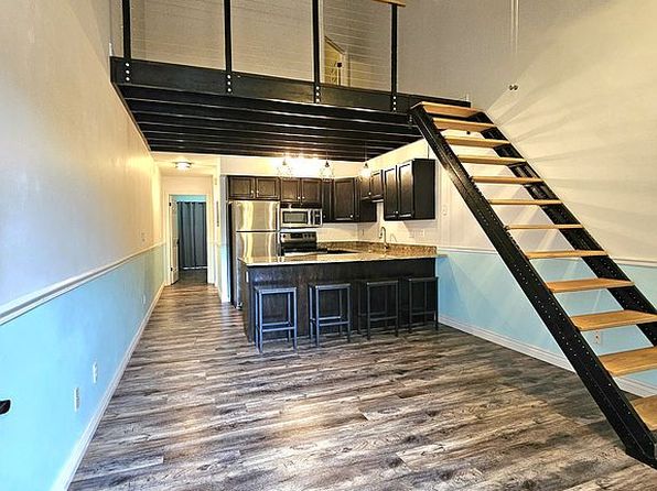 541 E 500 N APT 10