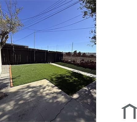 5th image of 320 W Avenue J13