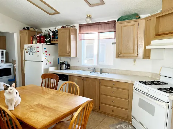 23701 S Western Ave Spc 188, Torrance, CA 90501