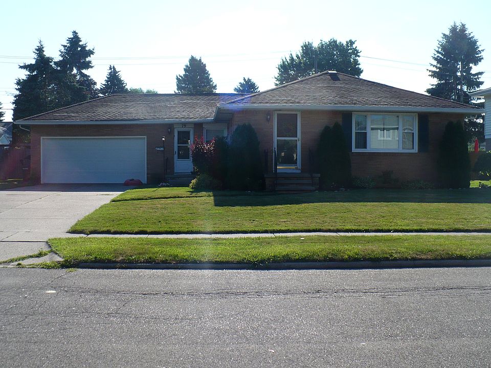 1st image of 79 Sunbriar Dr