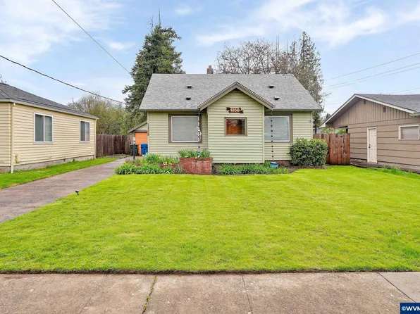 1350 15th St NE, Salem, OR 97301