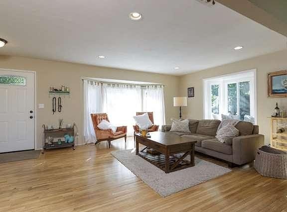 2nd image of 2355 Grand Ave