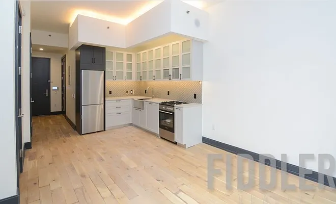 Rented by The KCI Group | media 2