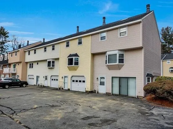 42 Frederick St APT 16, Dracut, MA 01826
