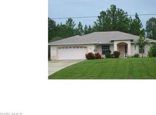 869 Sentinela Blvd, Lehigh Acres, FL 33974