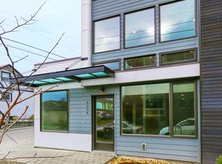 4306 SW Walker St, Seattle, WA 98116
