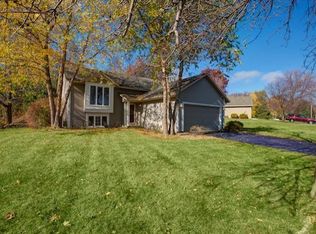 4615 Lenore Ln, Eagan, MN 55122