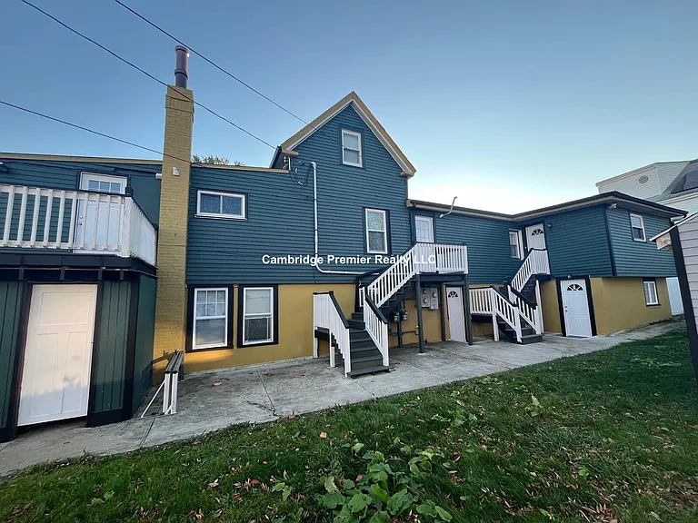 37 Cleveland St #2 — Photo 11