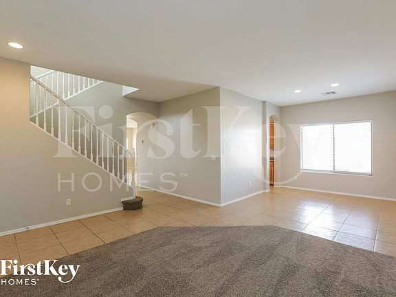 3rd image of 12806 W Fairmount Ave