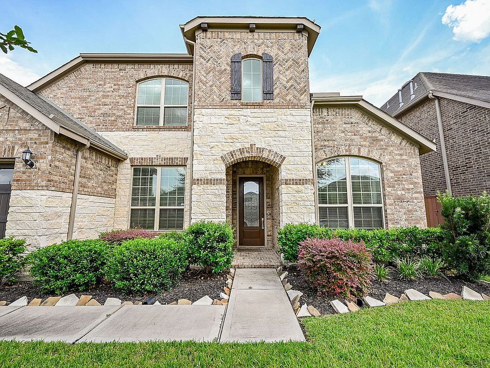 1st image of 24919 Bridgeton Meadow Ln