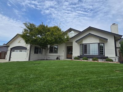 1405 S Ridgemark Dr, Hollister, CA, 95023
