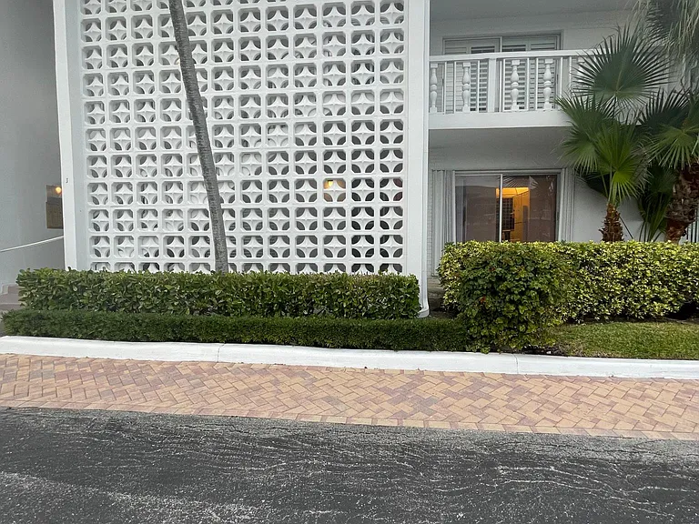 4201 S Ocean Blvd #J5 — Photo 2