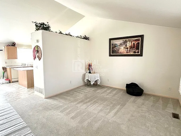 6326 Grand Mesa Dr — Photo 3