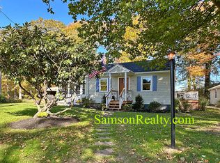 45 S County Trl, Exeter, RI 02822