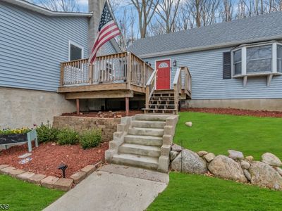 55 Lyons Rd, Oak Ridge, NJ, 07438