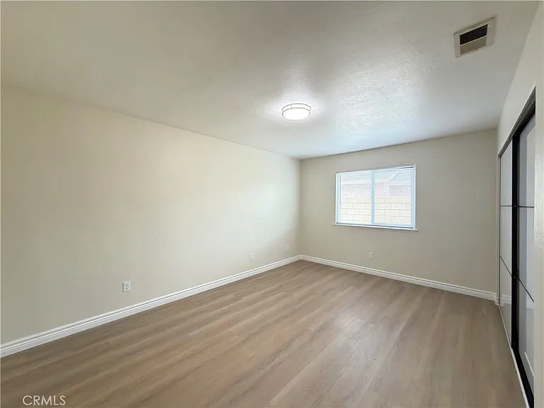 7689 Cornel Ct — Photo 11