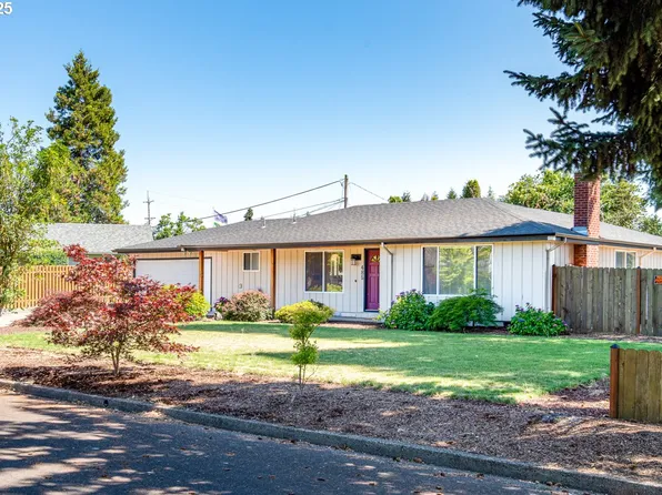 485 Brookdale Ave, Springfield, OR 97477