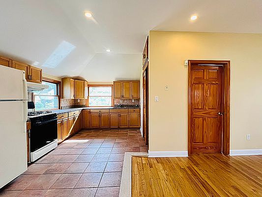 1st image of 5651 195th St #2
