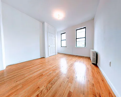 Rented by Union Square Property Management | media 8