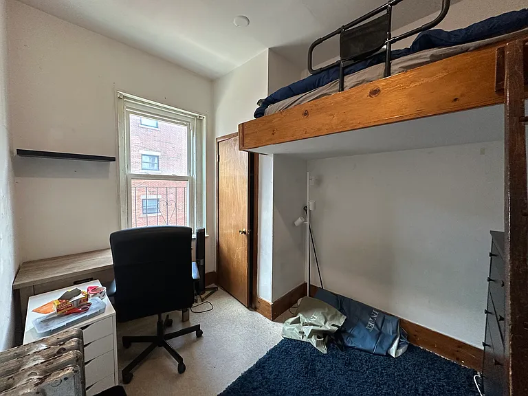17 Aberdeen St — Photo 11