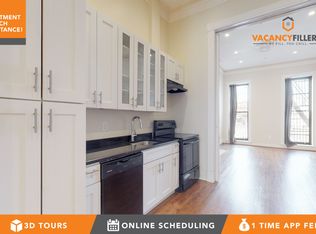 2118 Saint Paul St APT 3, Baltimore, MD 21218
