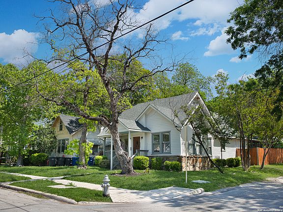 5th image of 636 W Hollywood Ave.