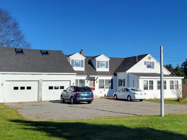 720 Clinton Avenue, Winslow, ME 04901