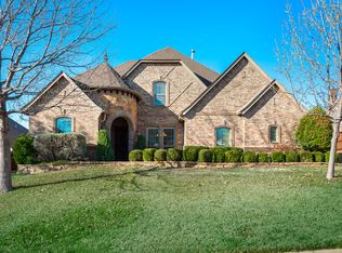 624 Indian Trl, Hurst, TX 76054