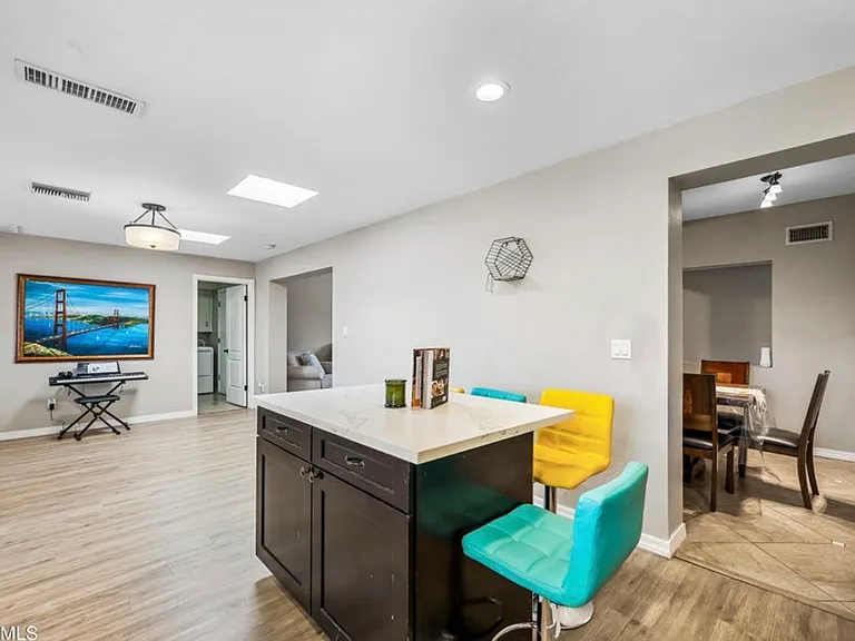 707 E Encanto Dr — Photo 13