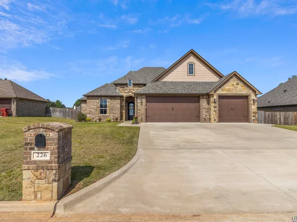 226 Saddle Brook Cir, Hallsville, TX 75650