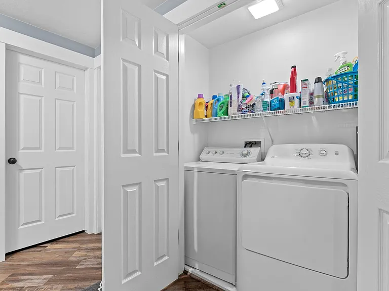 331 N Belmont Pl #235 — Photo 12