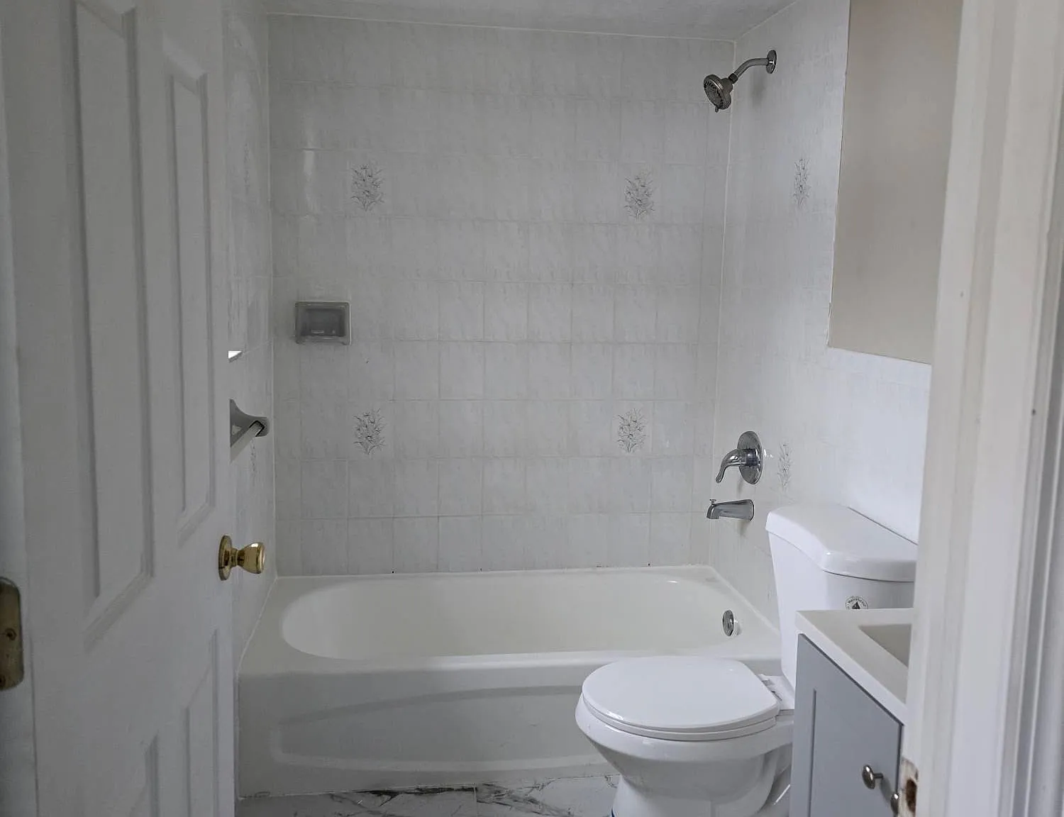 3 bed, $2,700 — Photo 4