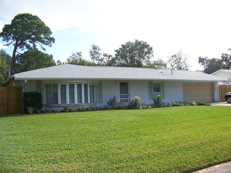 1st image of 1210 Wentworth Cir