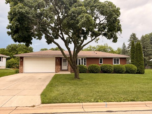 205 Hilltop Cir