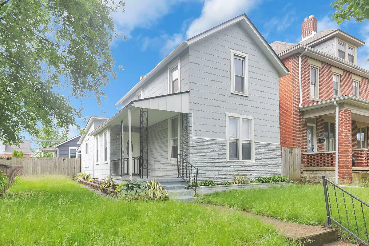 Building Photo - 341 E Markison Ave