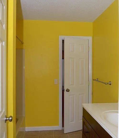 223 Flanders Rd #8 — Photo 11
