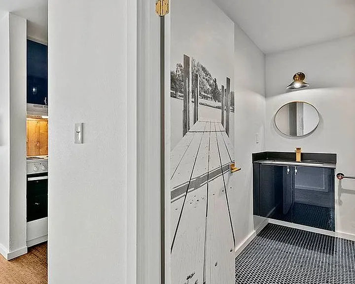Riverside Apartments — Photo 13