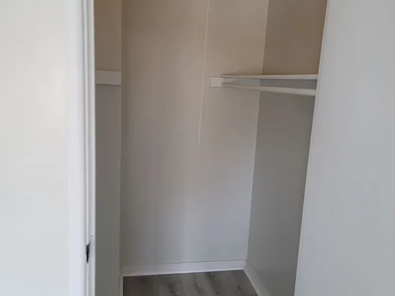 Chateau 932-938 — Photo 13