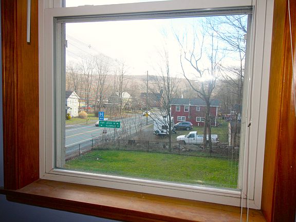 3rd image of 203 Sullivan St