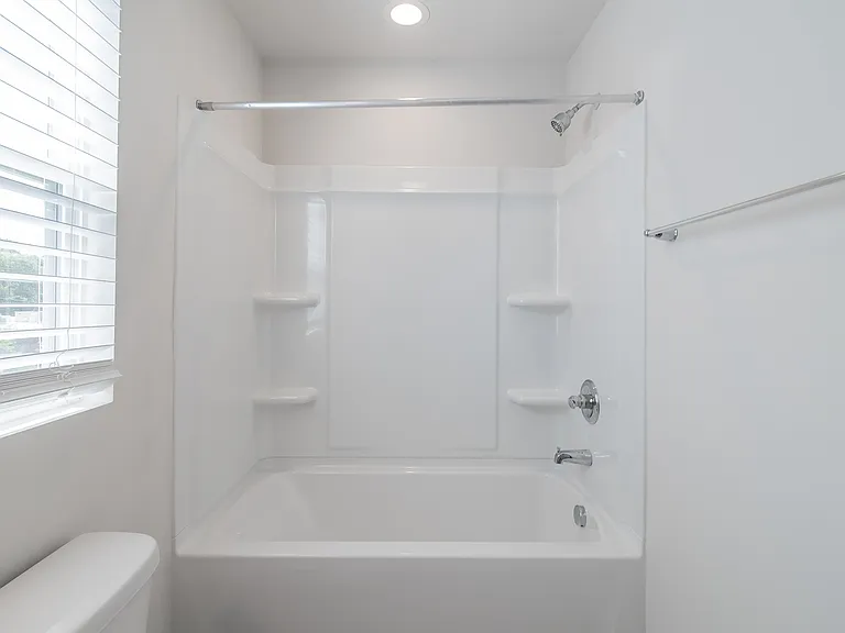 223 Hoskins Avenue Dr #1 — Photo 29