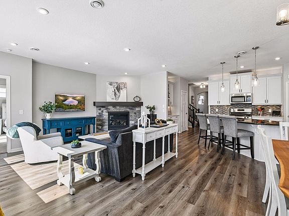 5th image of 4705 Lavender Ln