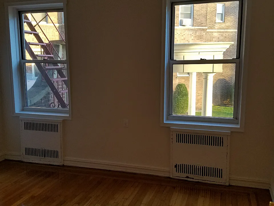1 74th St #1L