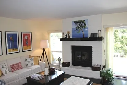 Southampton Light and Convenient Condo — Photo 3