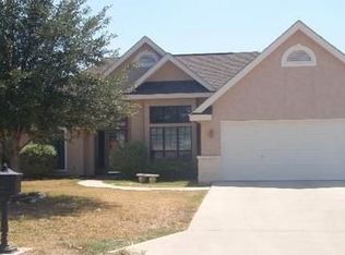 619 Topaz Ave, Seguin, TX 78155