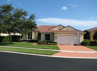 5393 Oakmont Village Cir, Lake Worth, FL 33463
