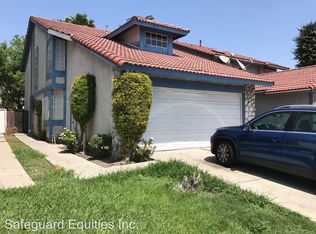 605 W Cypress St, Compton, CA 90220