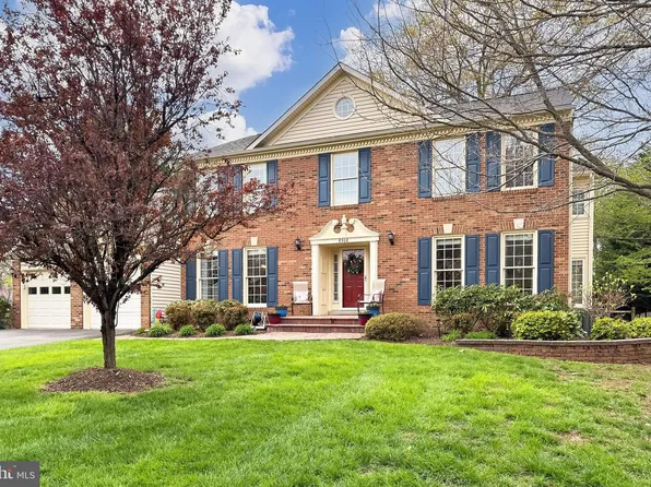 6306 Lee Forest Path, Centreville, VA 20120