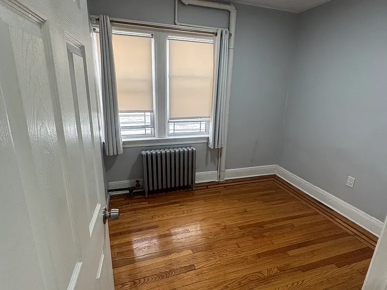 1056 E 232nd St #1 — Photo 2