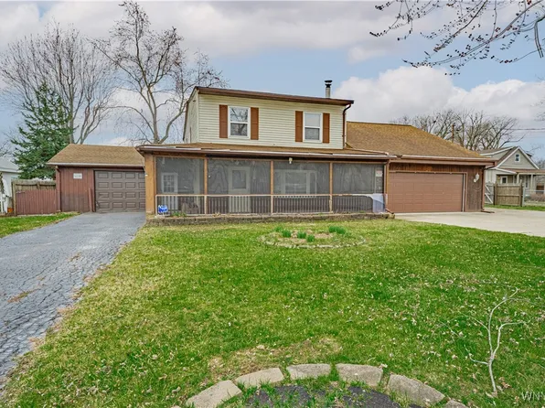 4737 Creekside Pkwy, Niagara Falls, NY 14305